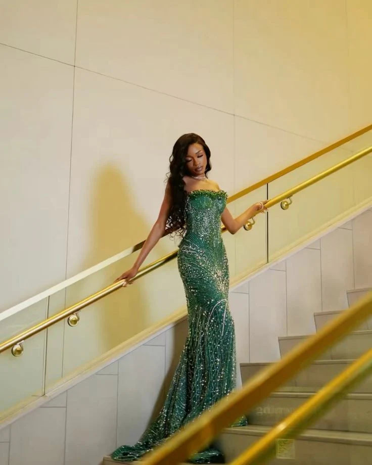 Glamorous Mermaid Strapless Beaded Emerald Green Maxi Prom Dress