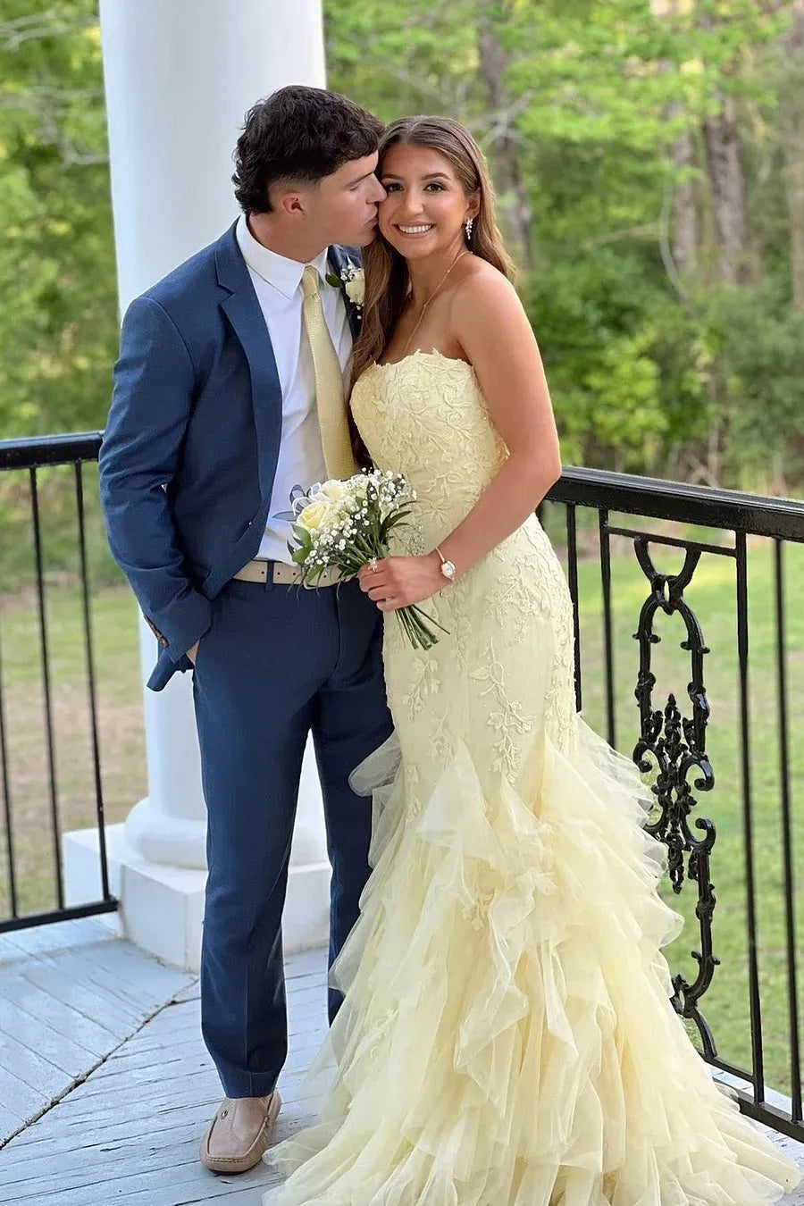 Glamorous Mermaid Strapless Lace Appliques Ruffles Yellow Long Prom Dress