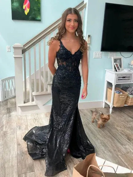 Glamorous Mermaid V-Neck Applique Lace-Up Sequin Black Prom Dress With Train