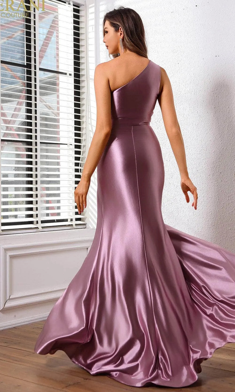 Glamorous One Shoulder Satin Evening Gown in Dusty Purple with High Side Slit Perfect for Proms and Formal Balls