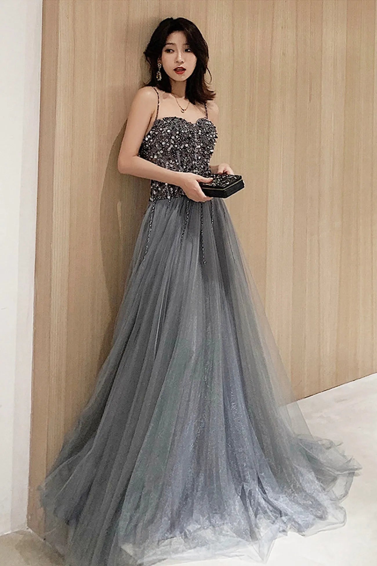 Gray Tulle Long Prom Dress with Sequins Spaghetti Straps Evening Party Dress