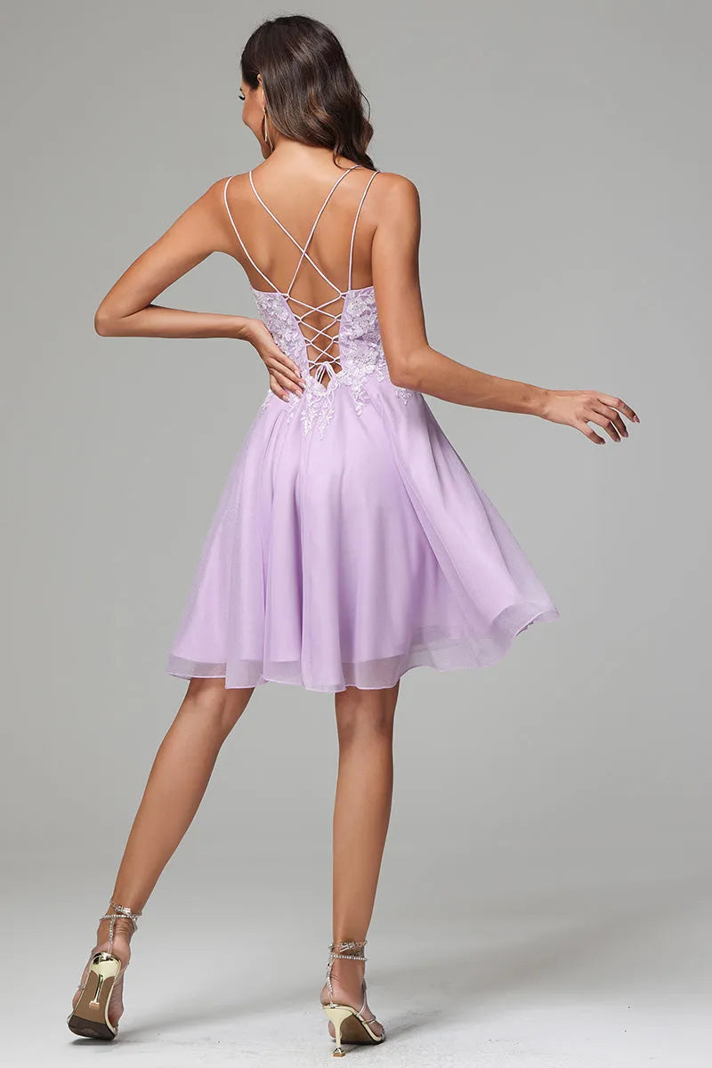 Lilac A-line Spaghetti Straps Short Homecoming Dress with Appliques ﻿