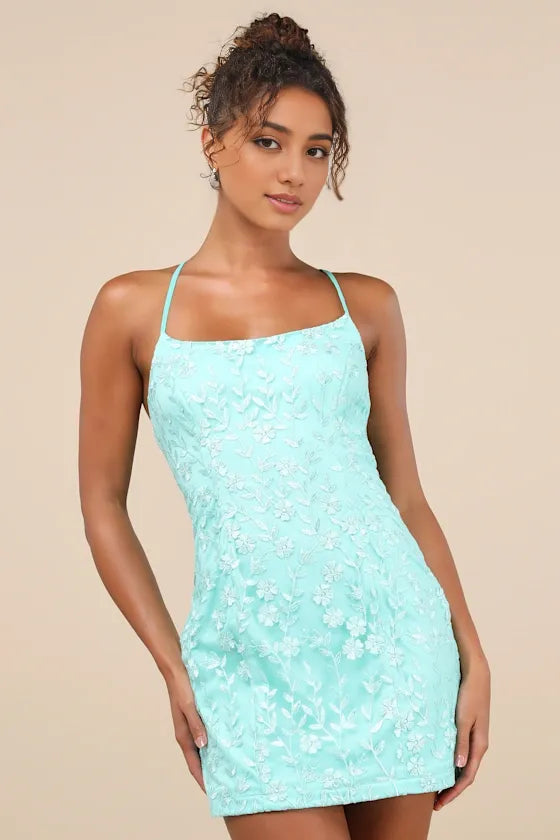 Lively Sweetheart White Embroidered Lace-Up Homecoming Dresses