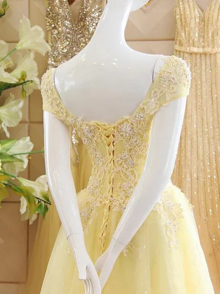 Lovely A-line Off-Shoulder Lace Beaded Applique Yellow Prom Dress For Ladies