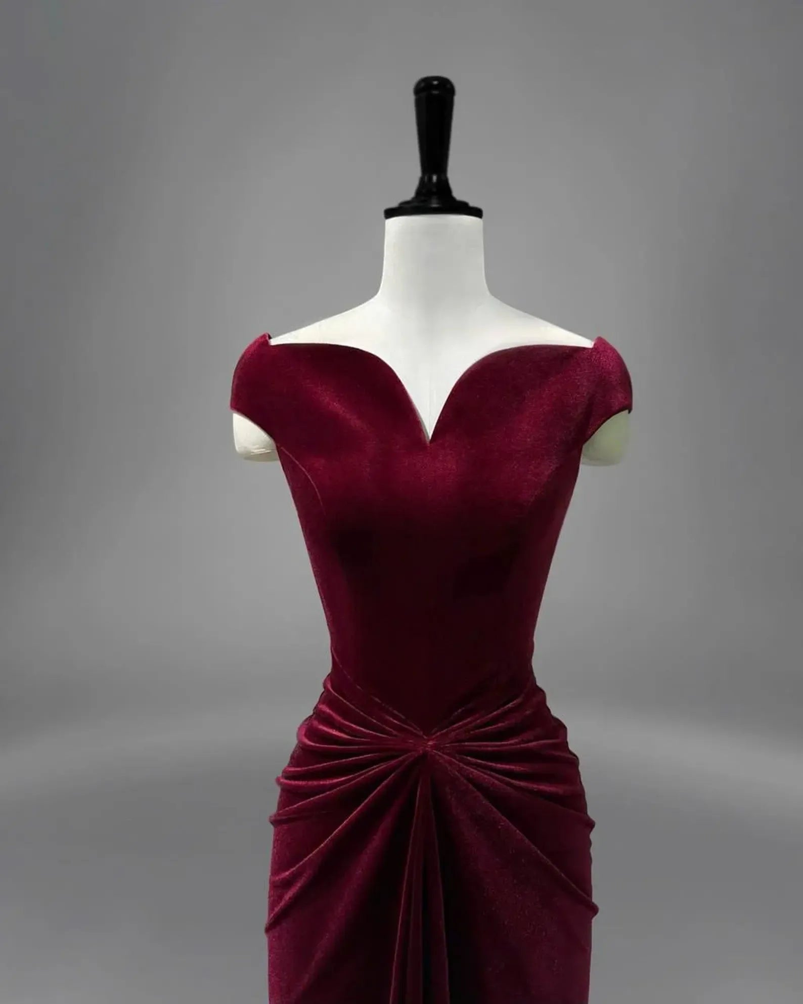 Luxurious Sheath Sweetheart Cap-Sleeved Ruched Burgundy Floor-Length Evening Dress For Women Custom