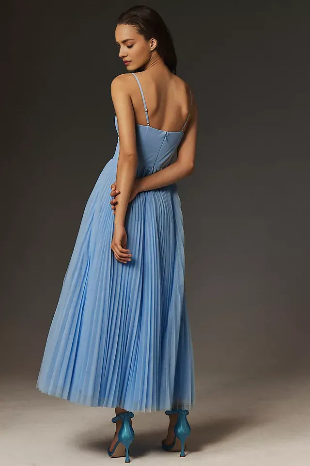 Luxury A-Line Sweetheart Neckline Spaghetti Straps Pleated Tulle Back Zip Floor-Length Prom Dress ﻿