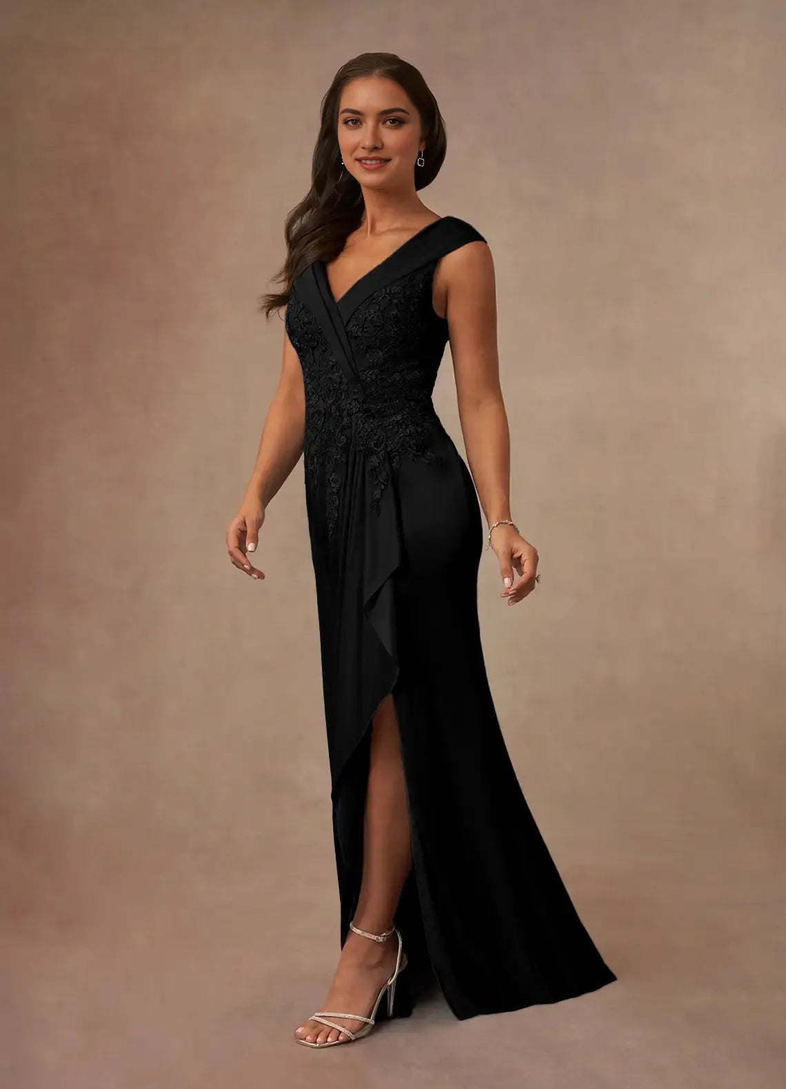 Luxury Black A-Line Lace Mother of the Bride Dresses Exquisite Surplice V - Neck Hand - Embroidered Lace Bodice Artfully Draped Ruffles High  Slit Elegance Hot Sale