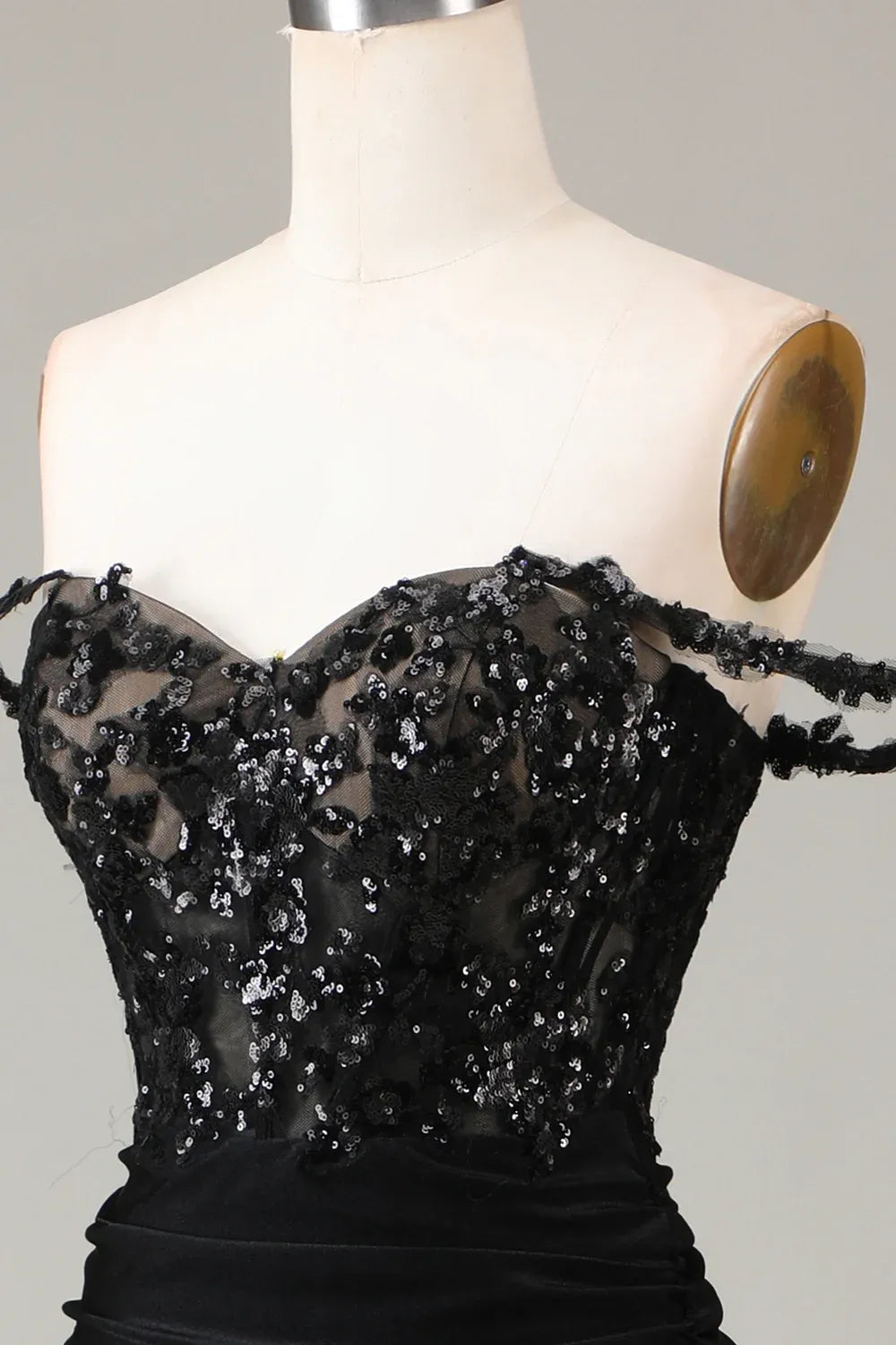 Mermaid Off-Shoulder Corset Pleated Sequins Applique Black Maxi Prom Dress