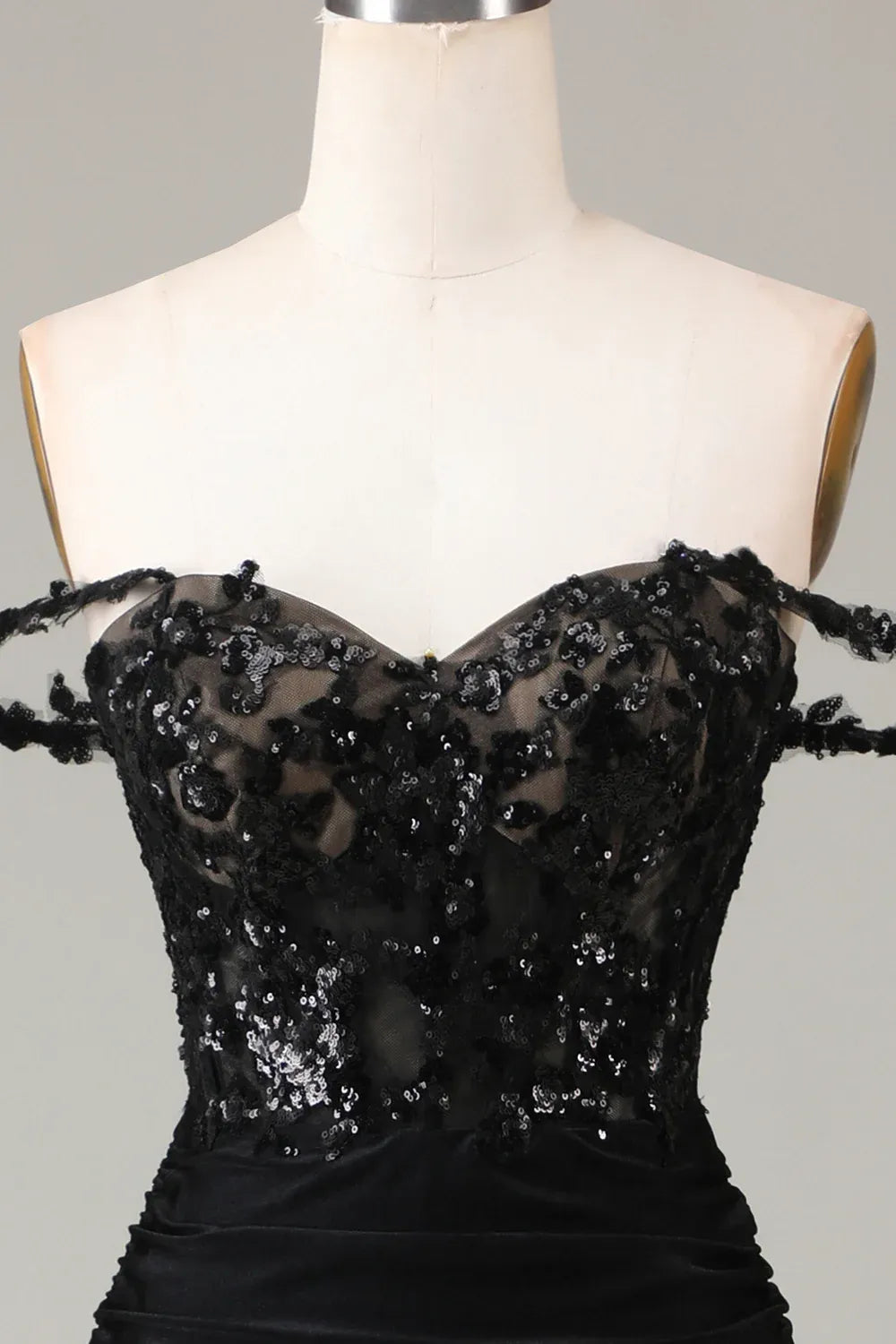 Mermaid Off-Shoulder Corset Pleated Sequins Applique Black Maxi Prom Dress