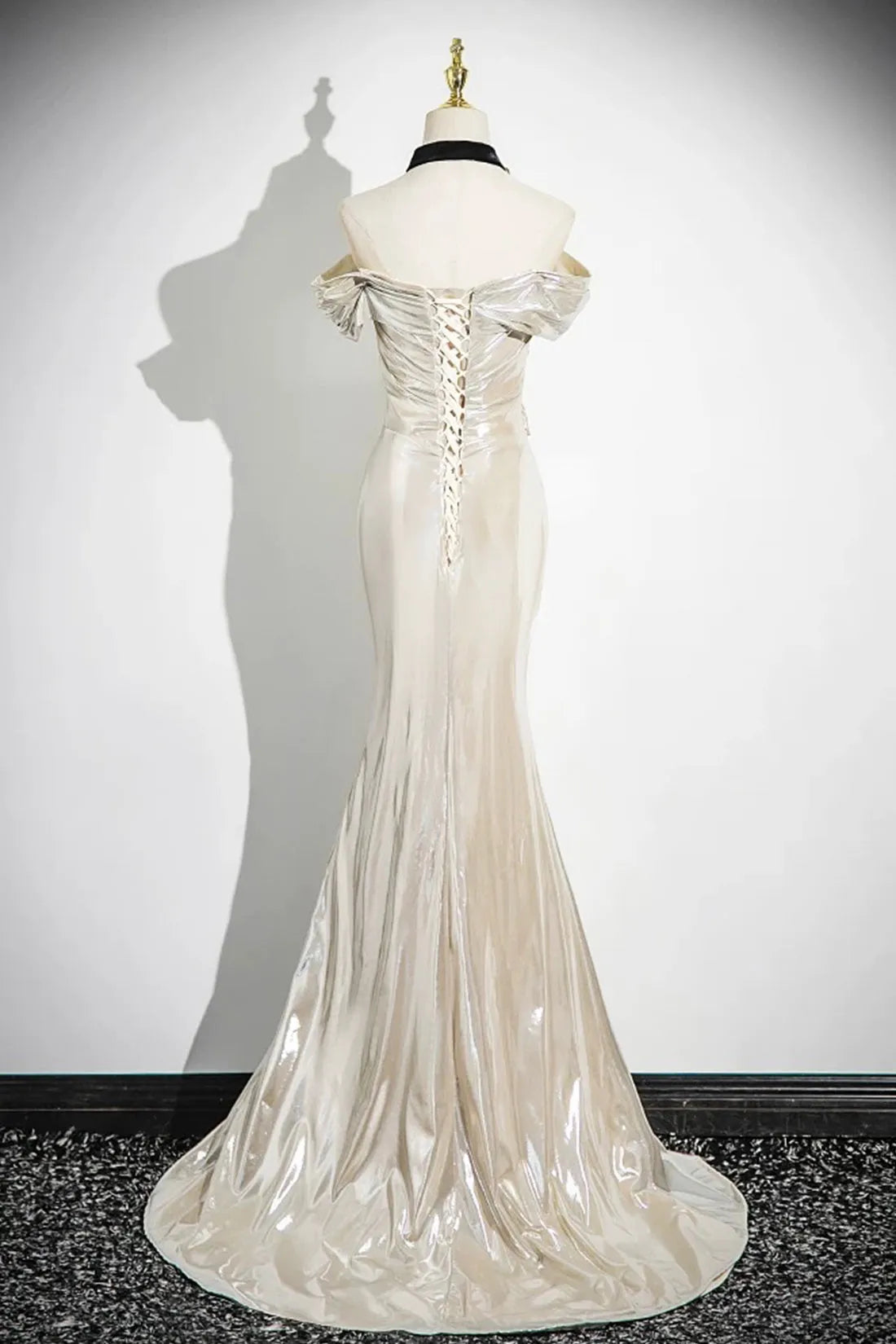 Mermaid Off the Shoulder Floor Length Prom Dress Shiny Champagne Evening Party Dress