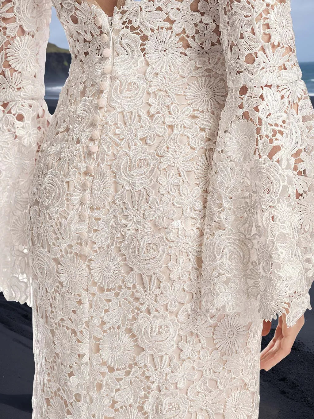 Mermaid Scoop Neck Long Sleeves Floor-length Wedding Dress with Lace Appliques