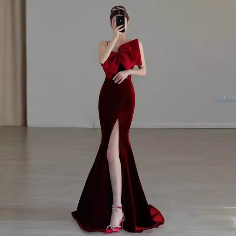 Mermaid Straps Velvet Red Party Dress Long Slit Prom Dress ﻿