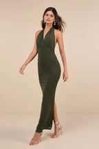 Minimalist Olive Green Halter Neck Evening Dresses with Plunging V - Neck  Bodycon Fit Sophisticated Style for Formal Galas