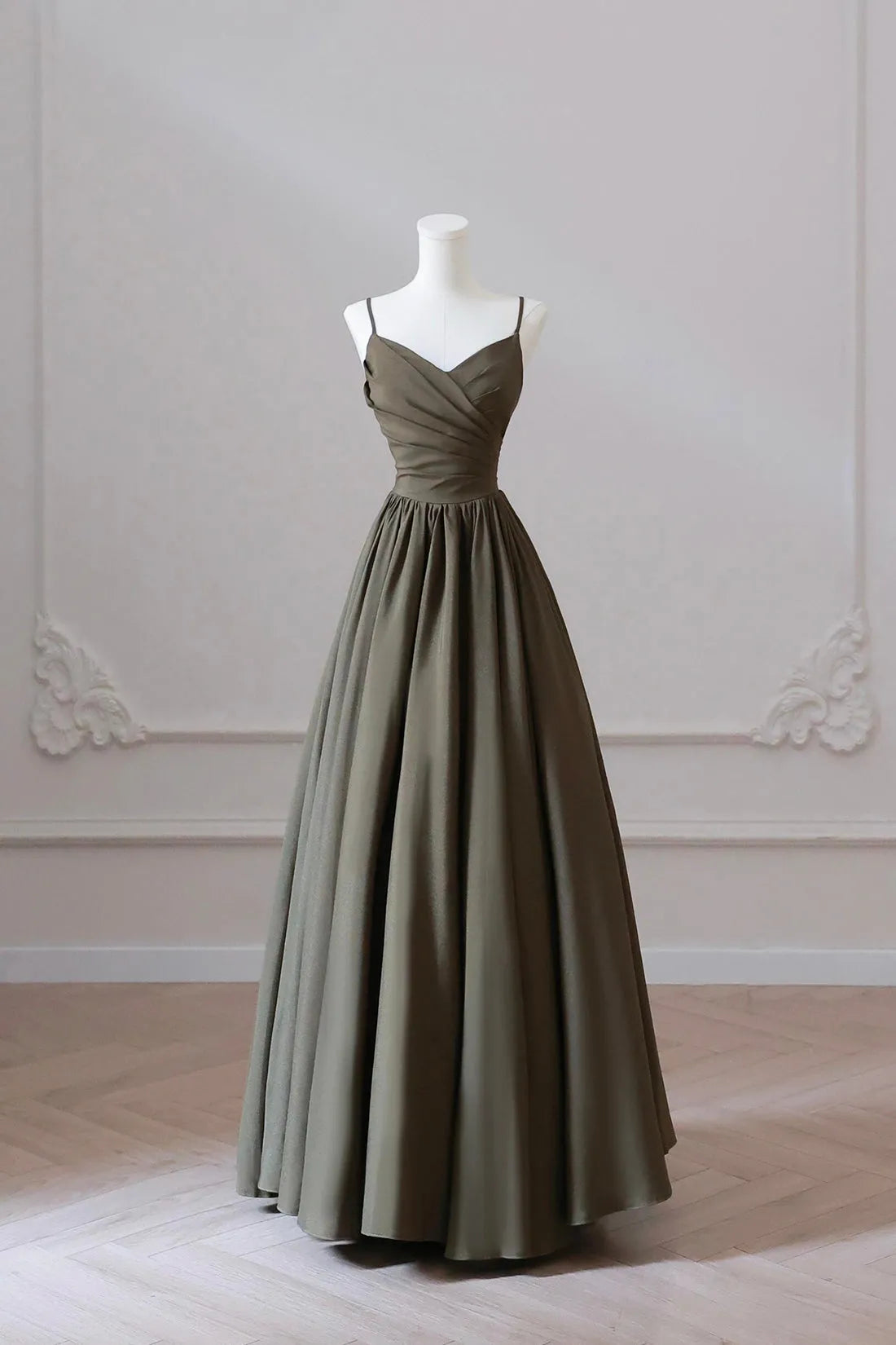 Olive Green Spaghetti Strap Satin Long Prom Dress A-Line V Neck Party Dress