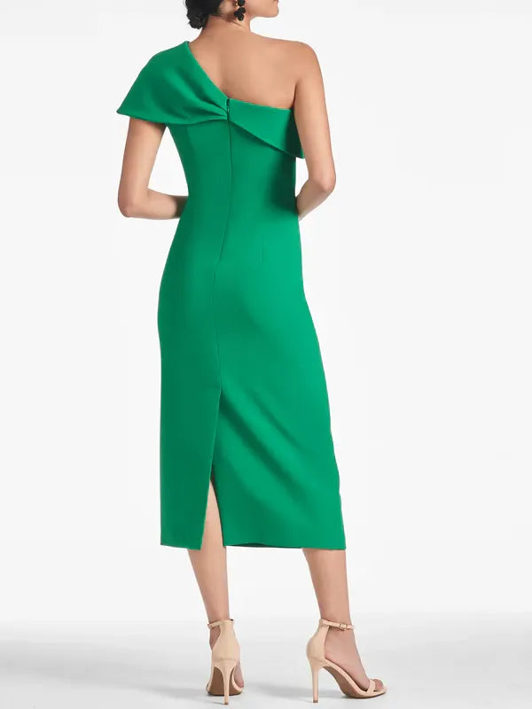 One - Shoulder Emerald Green Homecoming Gown Bow Detail Form Fitting Design