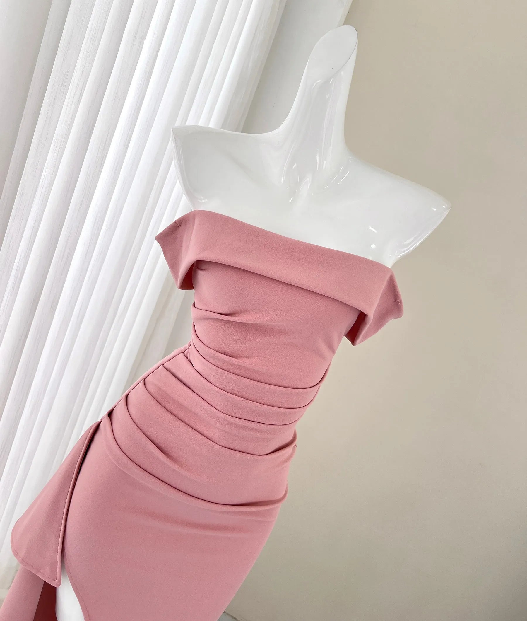 Pink strapless slim dress party dress