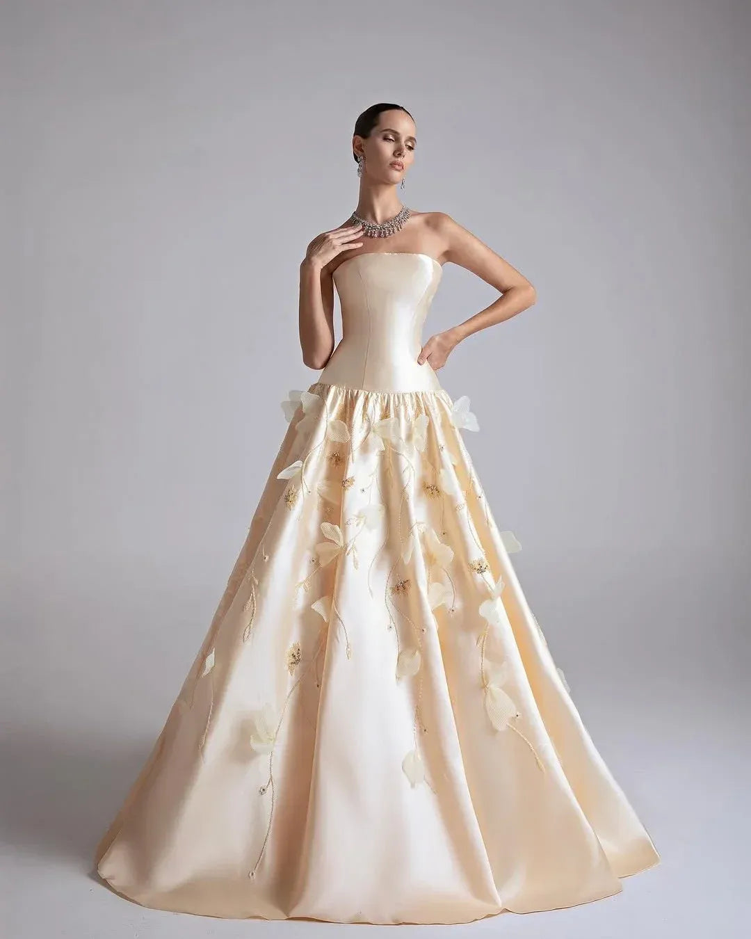 Pretty Ball Gown Strapless Applique Beaded Champagne Floor Length Prom Dress