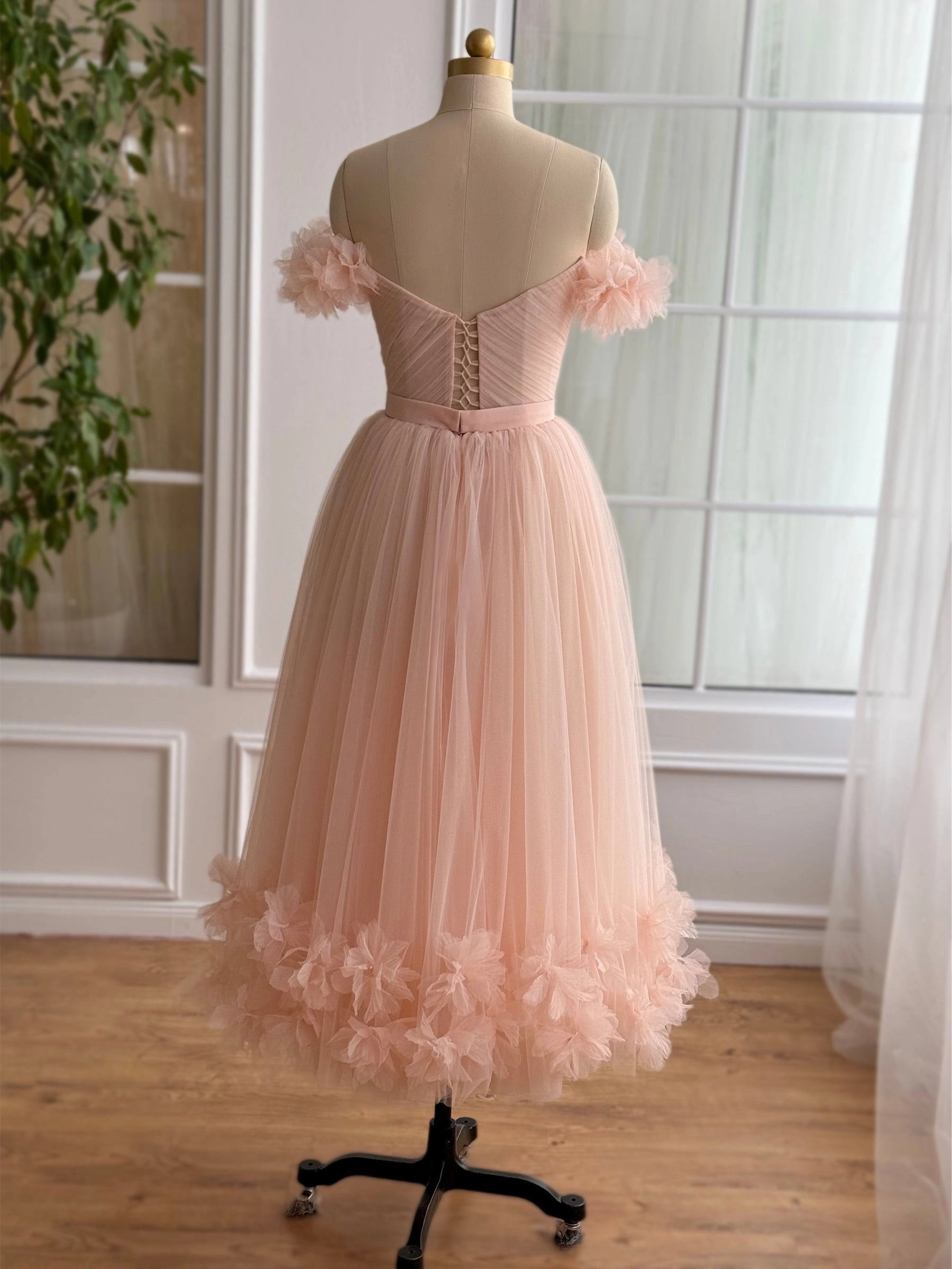 Princess Sweetheart Off-the-Shoulder Ankle-Length Prom Dress with Embroidered Flowers
