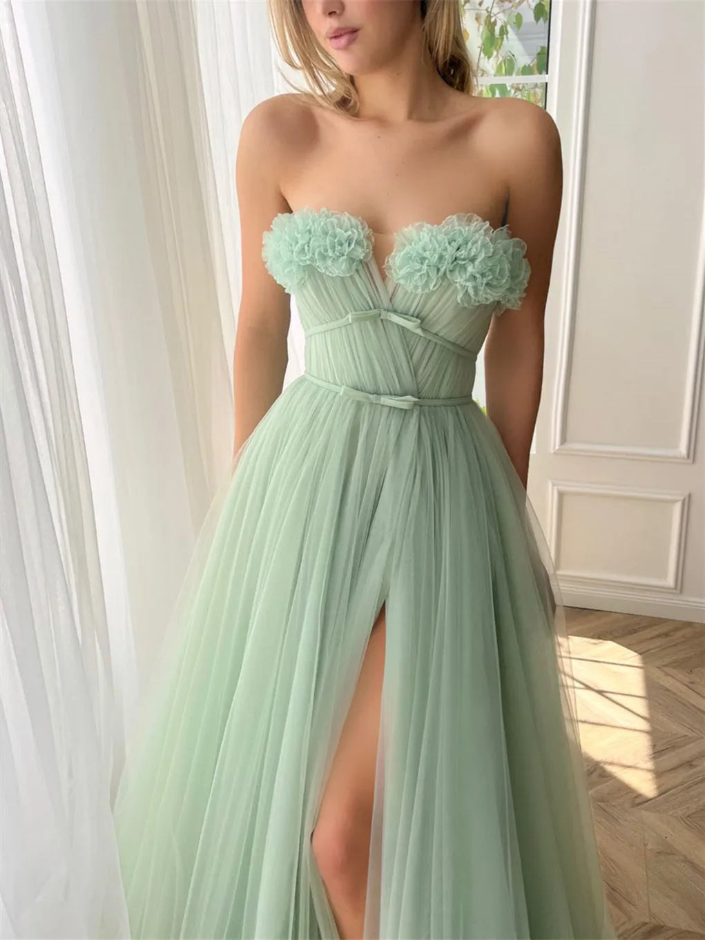 Princess Sweetheart Strapless Floor-Length Prom Dress with Slit