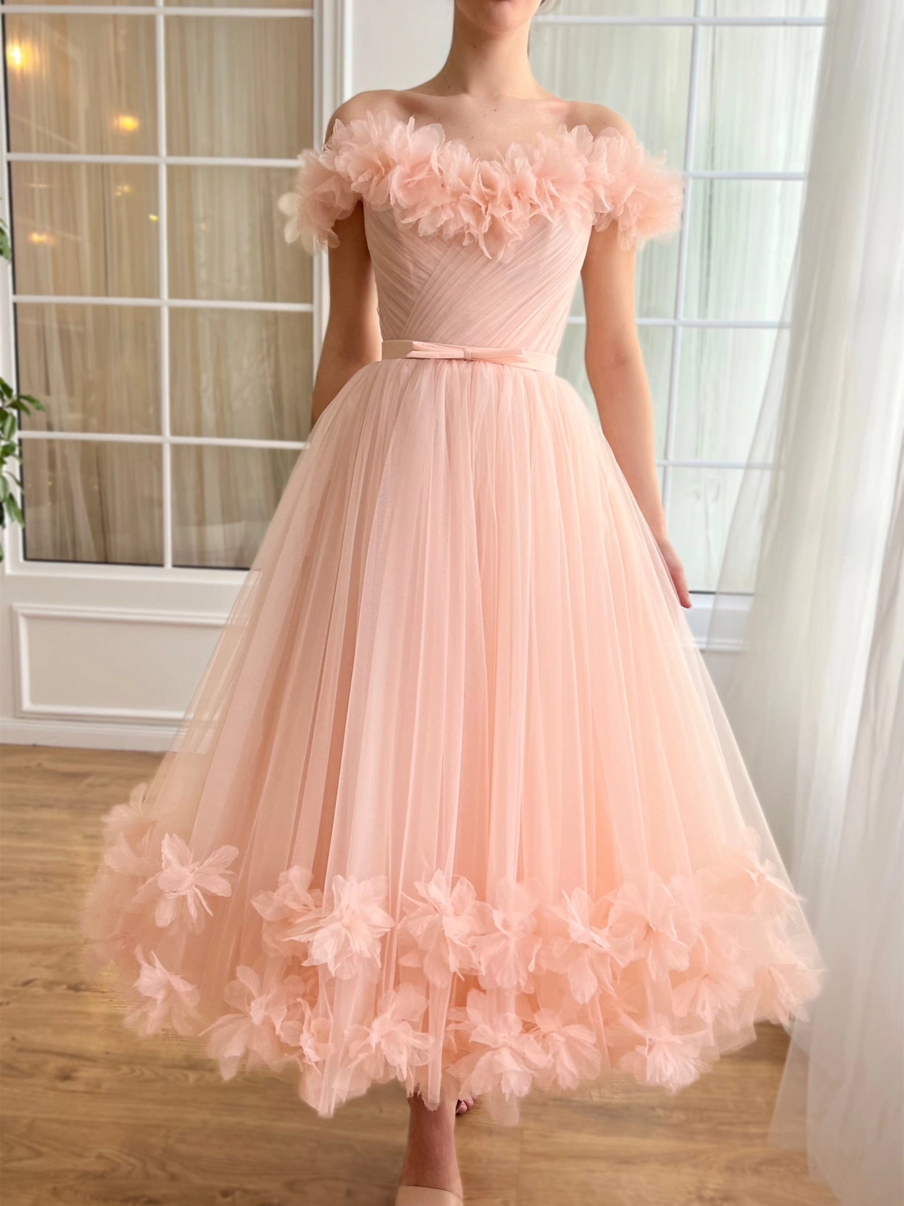 Princess Sweetheart Off-the-Shoulder Ankle-Length Prom Dress with Embroidered Flowers
