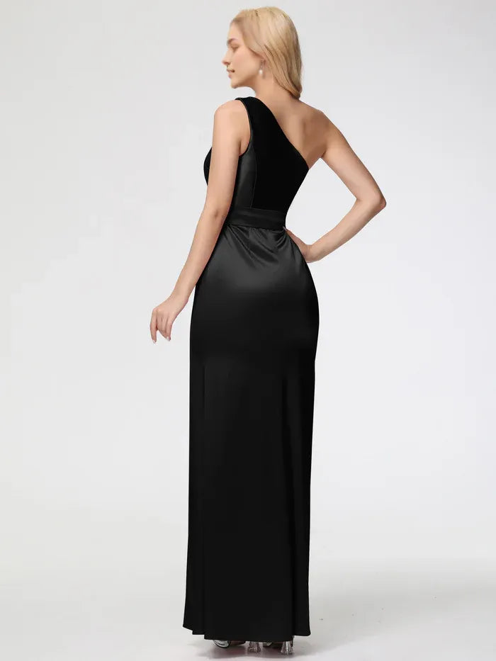 Satin One Shoulder Trumpet/Mermaid Sleeveless Pleats Stretch Satin Prom Dresses