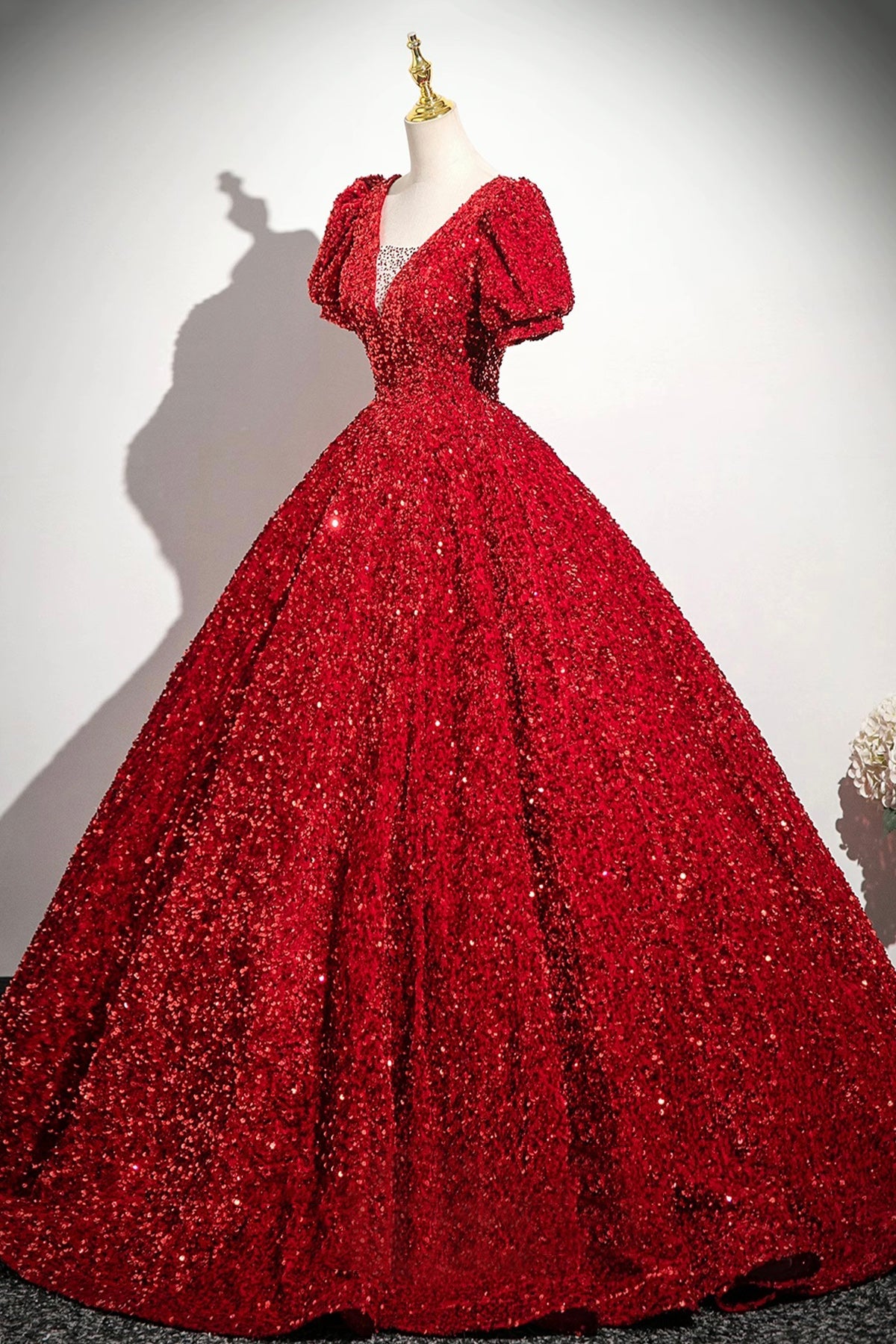 Red V-Neck Sequins Long Prom Dress  A-Line Short Sleeve Party Dress