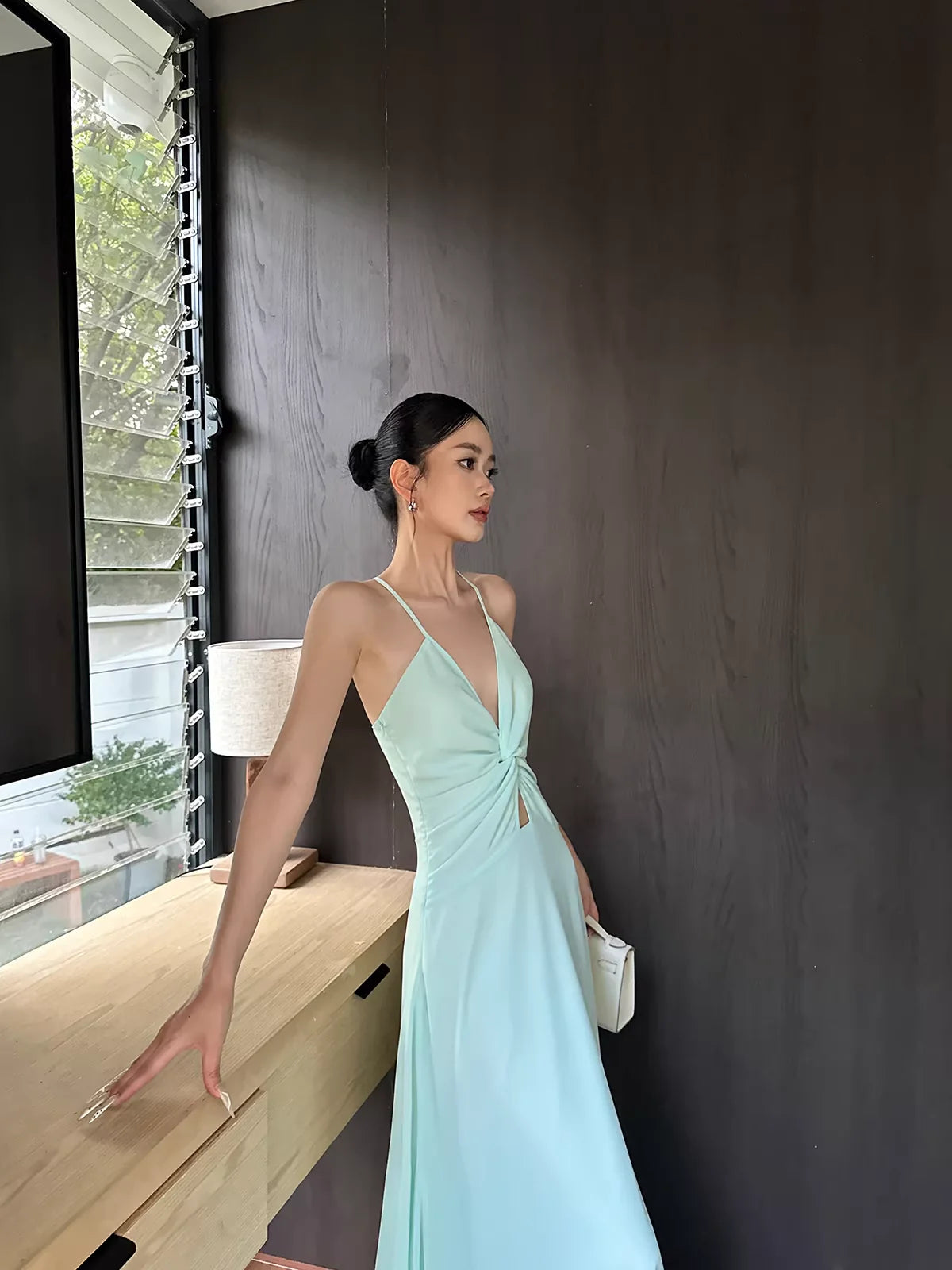 Refreshing A-Line Halter-Neck Ruched Mint Green Chiffon Long Evening Dresses