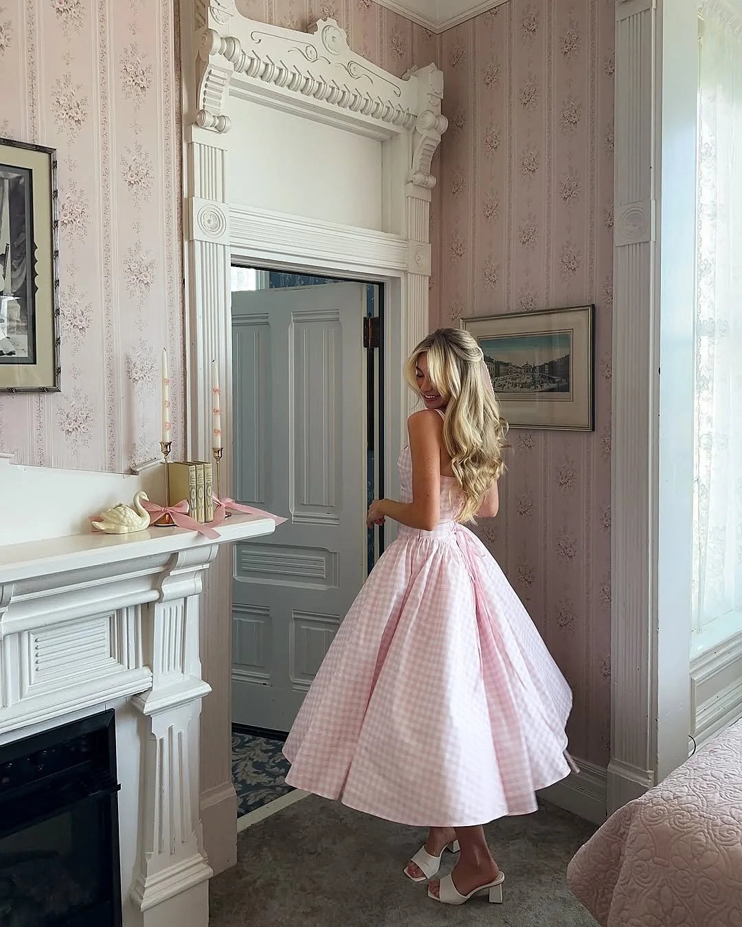 Romantic A-Line Square Neck Sleeveless Gingham Pink Midi Party Dress