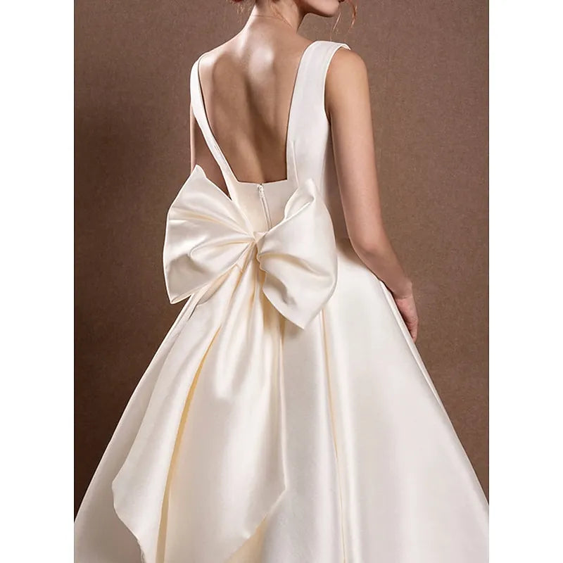 Romantic A-line Square Neck Sleeveless Bow-embellished Ivory Maxi Prom Dress for Women Custom