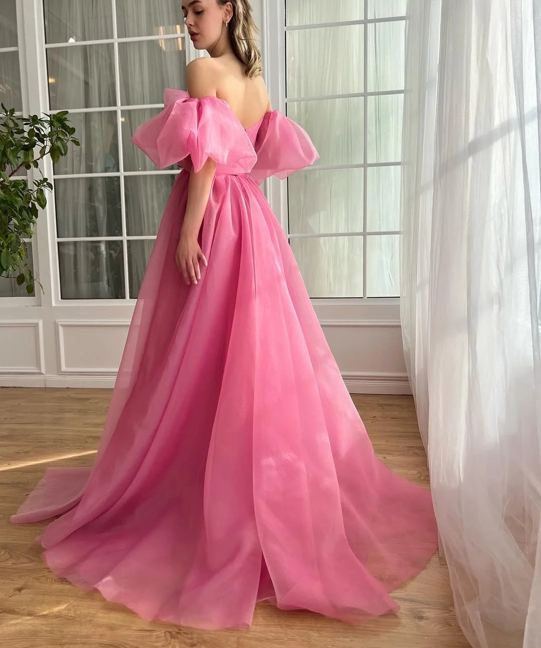Romantic Ballgown Off-Shoulder Puff Sleeve Pink Train Party Dress