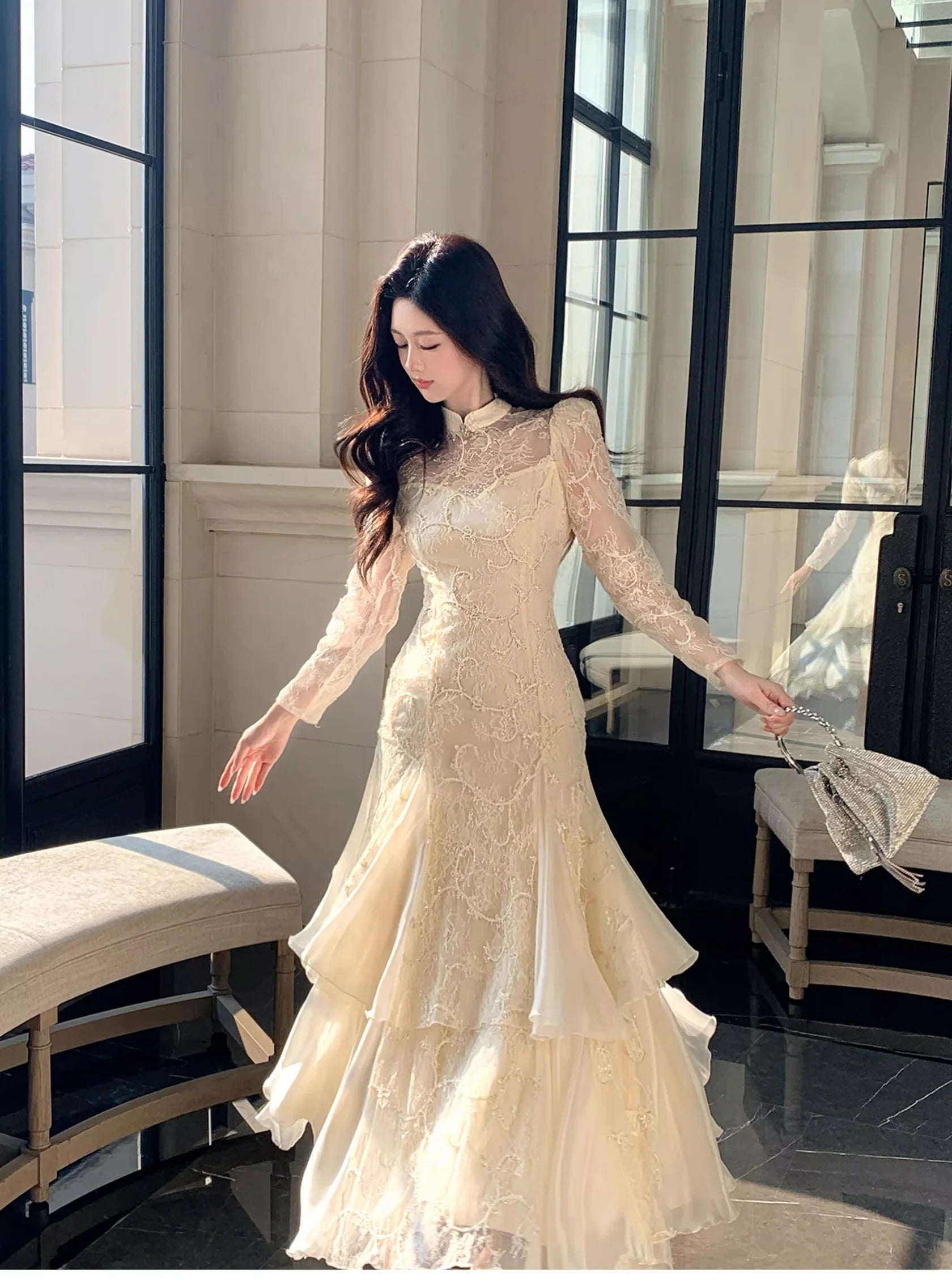 Romantic Mermaid High-Neck Long-Sleeved Lace Ivory Tulle Long Prom Dresses