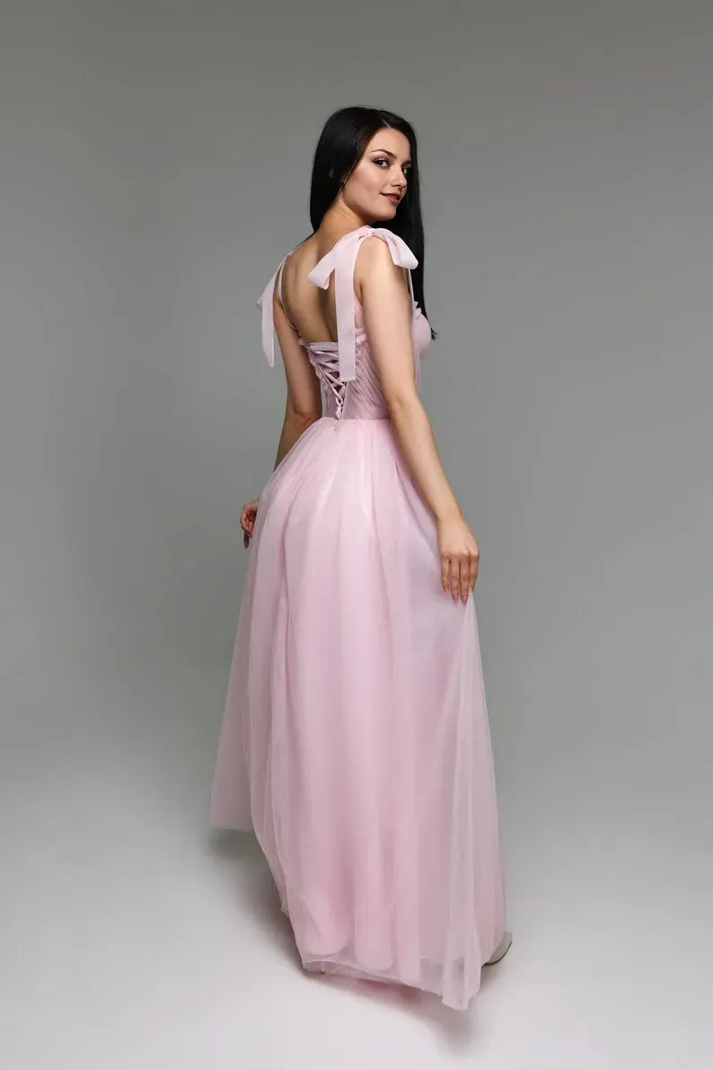 Romantic Pink A-Line Sweetheart Neck Bow Shoulder Strap Lace-Up Tulle Floor-Length Prom Dress ﻿