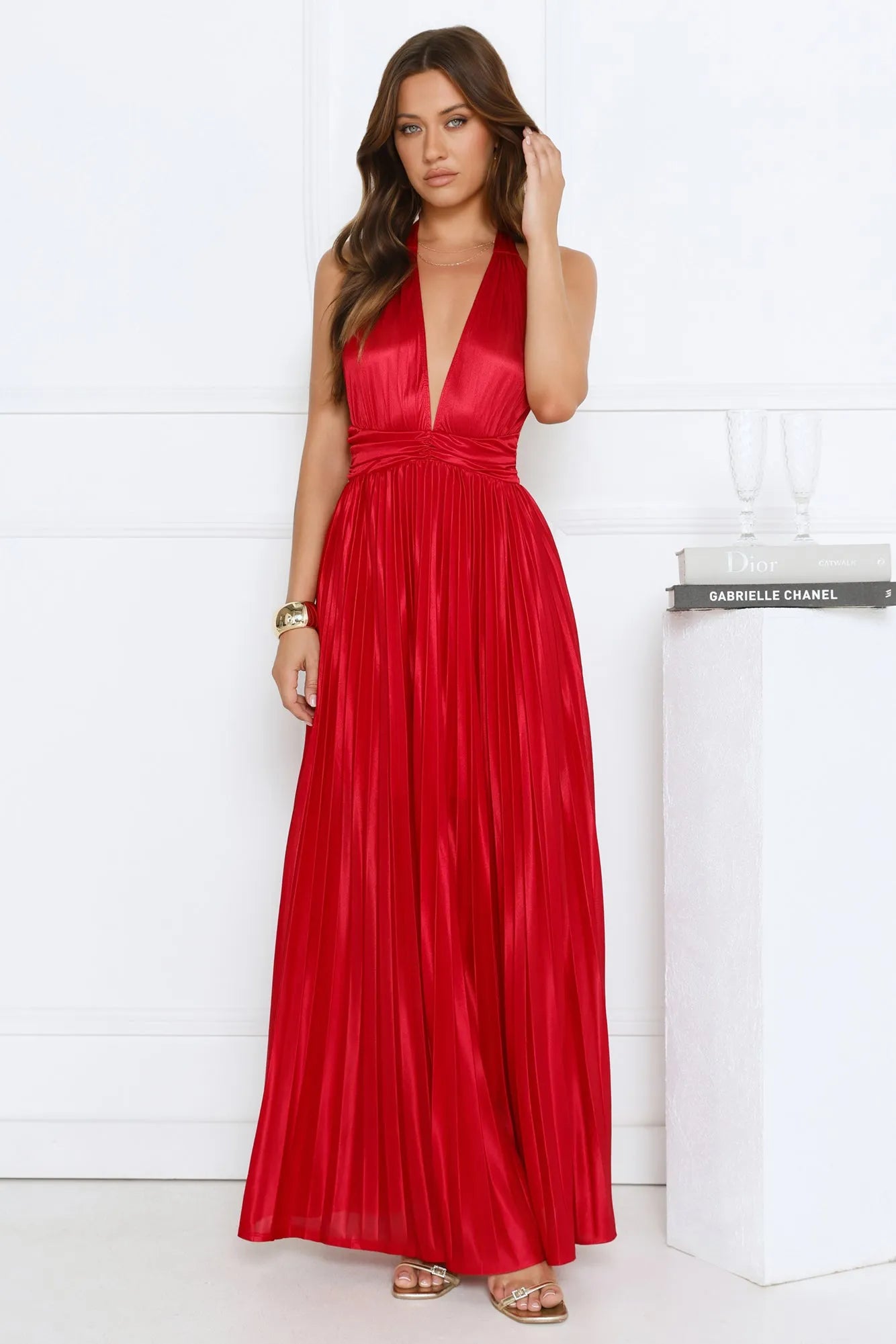 Romantic Red A-Line Halter Neck Sleeveless Deep V-Back Floor-Length Pleated Satin Prom Dresses