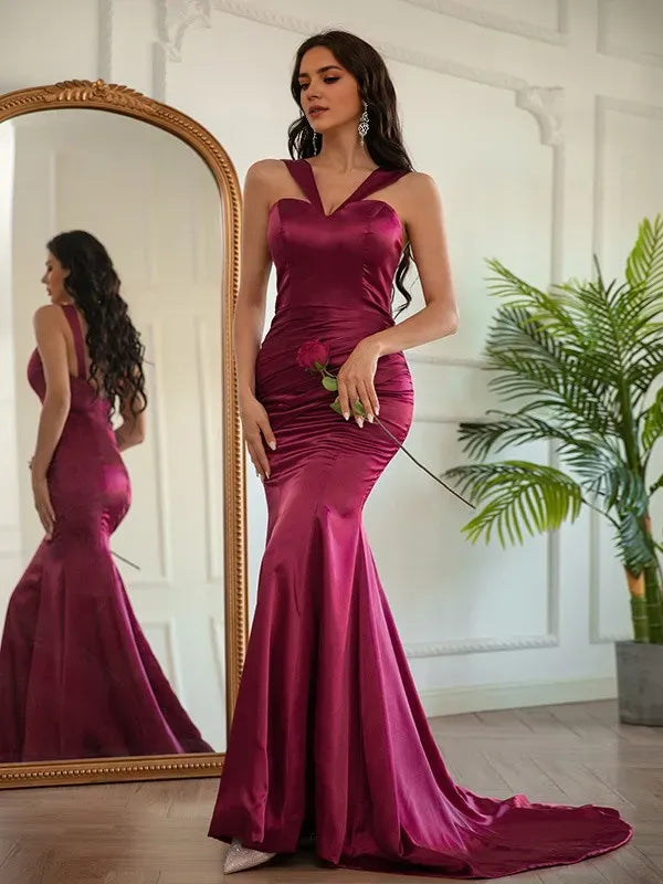 Romantic Burgundy Sheath Halter Neck Sleeveless Back Zip Sweep/Brush Train Satin Ruched Prom Dresses Hot sale