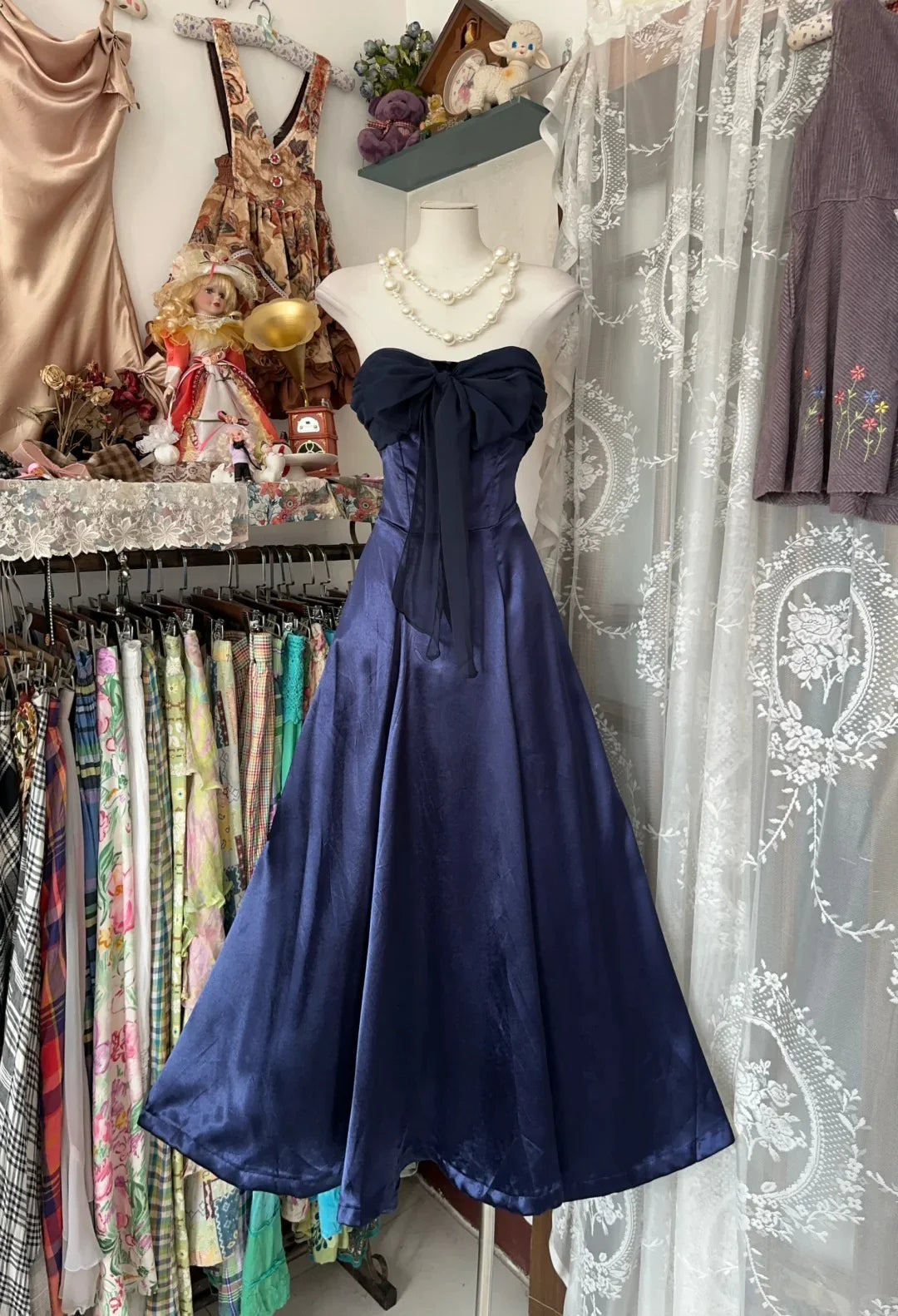 Romantic Strapless Sleeveless Bow Navy Blue Midi Prom Dress