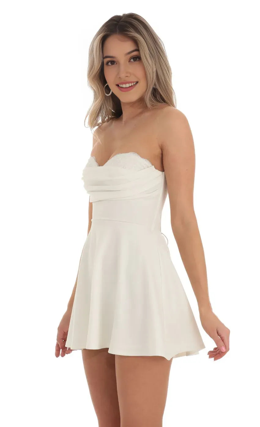 Romantic White Strapless Homecoming Dress Lace Trimmed Sweetheart Neckline  Flowy Mini Skirt Perfect for Making a Fashion Statement at Campus Celebrations