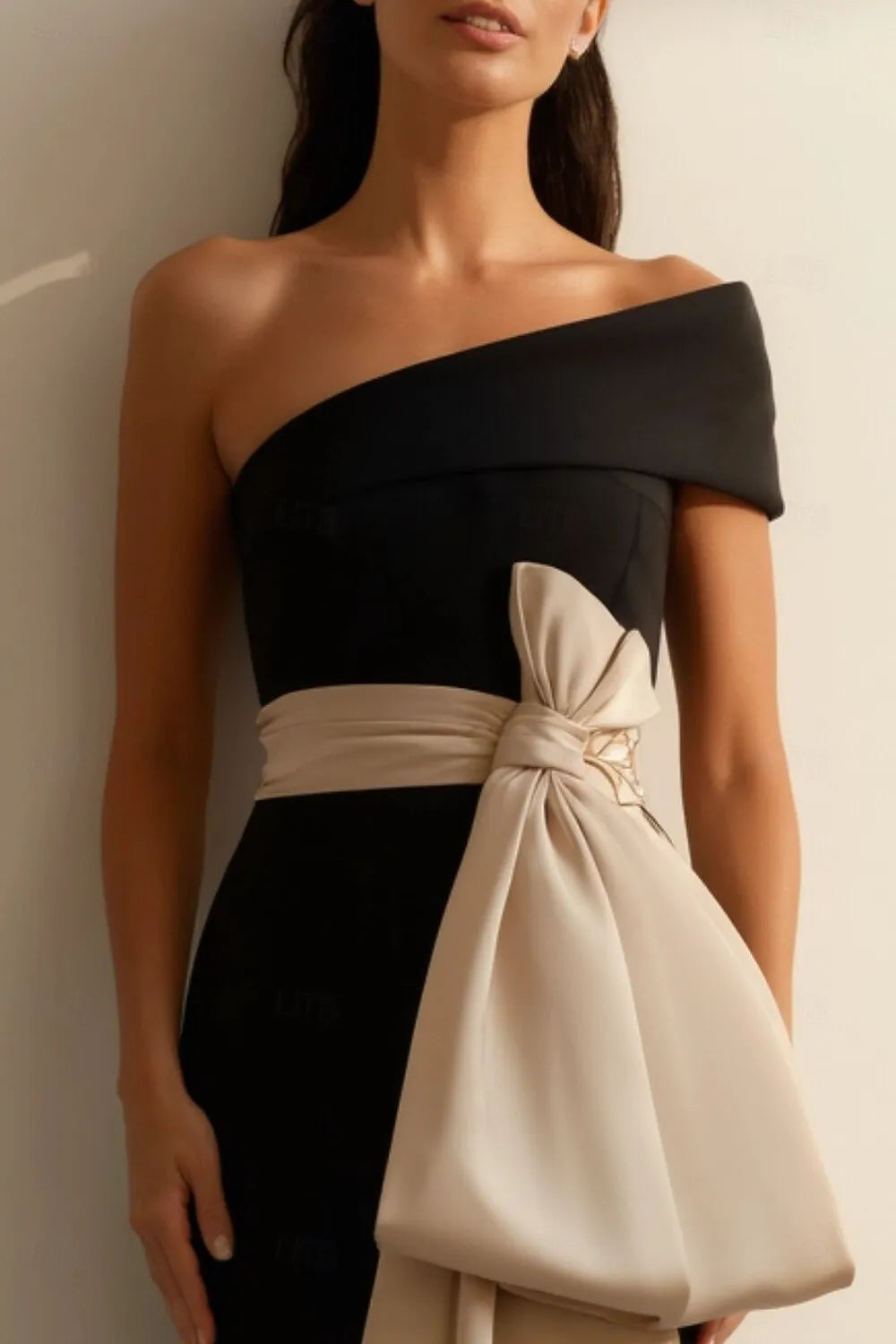 Sheath One-Shoulder Bow Beige Black Floor Length Prom Dress For Women