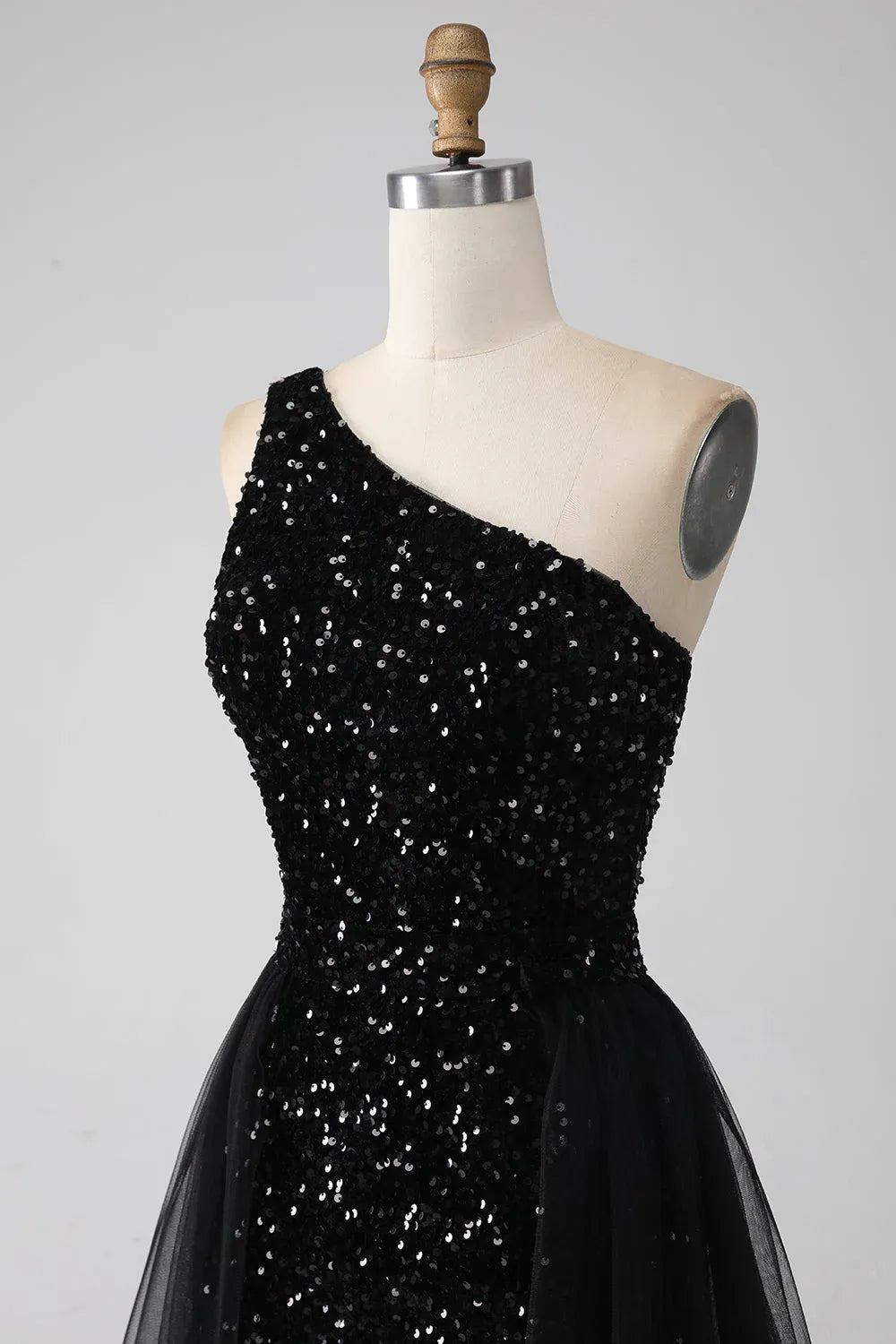 Sheath One-Shoulder Sequin Tulle Black Long Prom Dress With Train Hot Sale