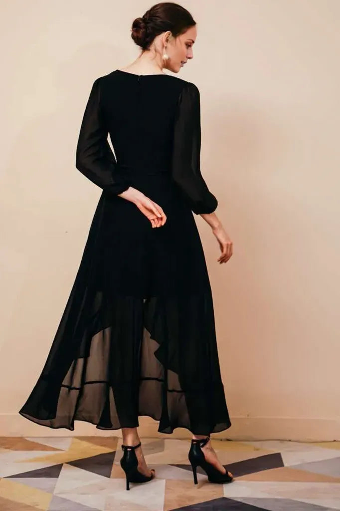 Simple Black Chiffon V-neck Mother of the Bride Dresses