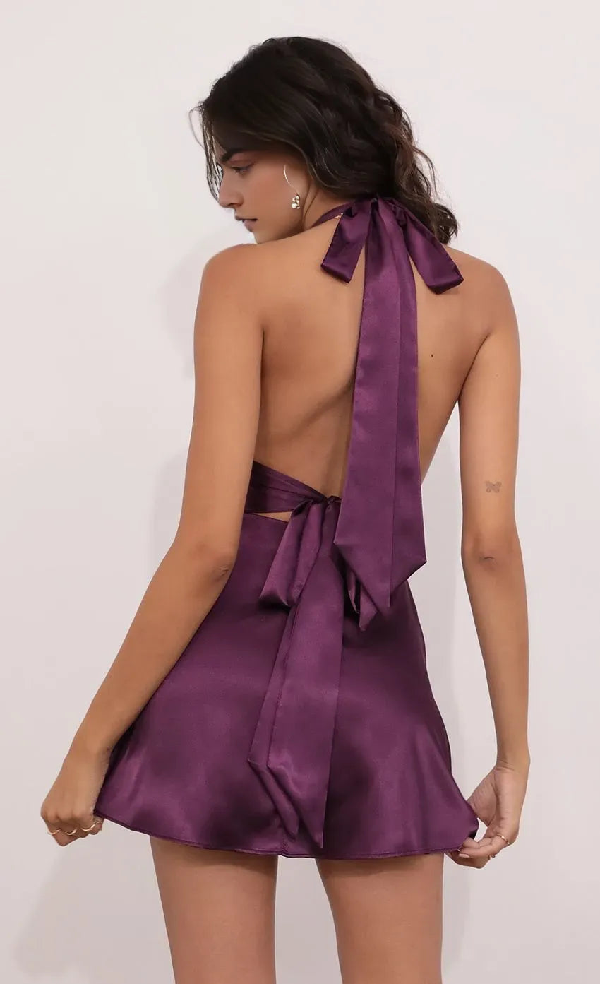 Sophisticated Halter Neck Homecoming Dresses in Plum Satin Deep V - Neck Ruched Waist  Flared Skirt for Homecoming