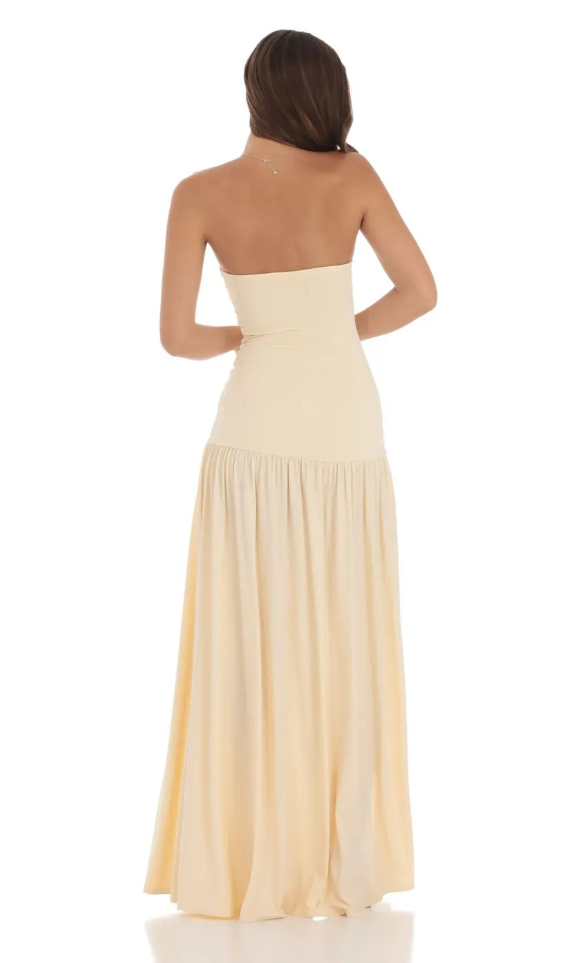 Sophisticated Strapless Beige Prom Dress with Ruched Bodice Pleated Skirt and Flattering Fit  Designed for Elegant Prom Celebrations