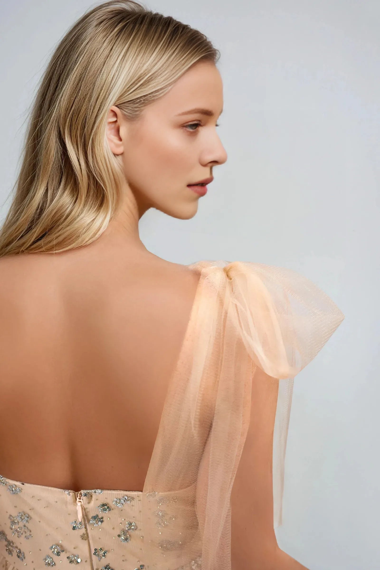 Sparkling Glitter A-Line Deep V-Neck Tie-Shoulder Sequin-Embellished High-Slit Tulle Prom Dresses