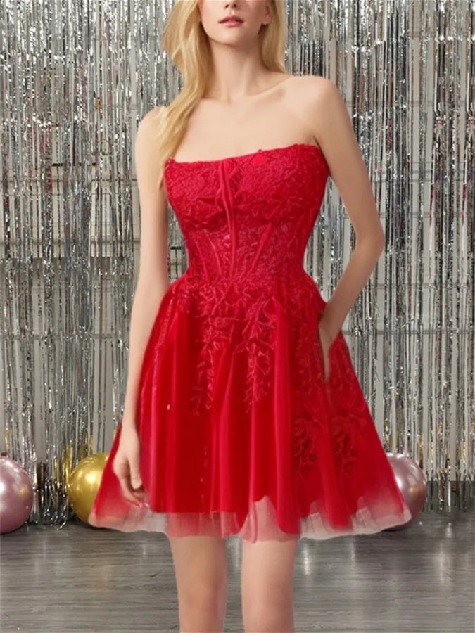 Strapless Sleeveless Short/Mini Party Dance Cocktail Homecoming Dress With Appliques