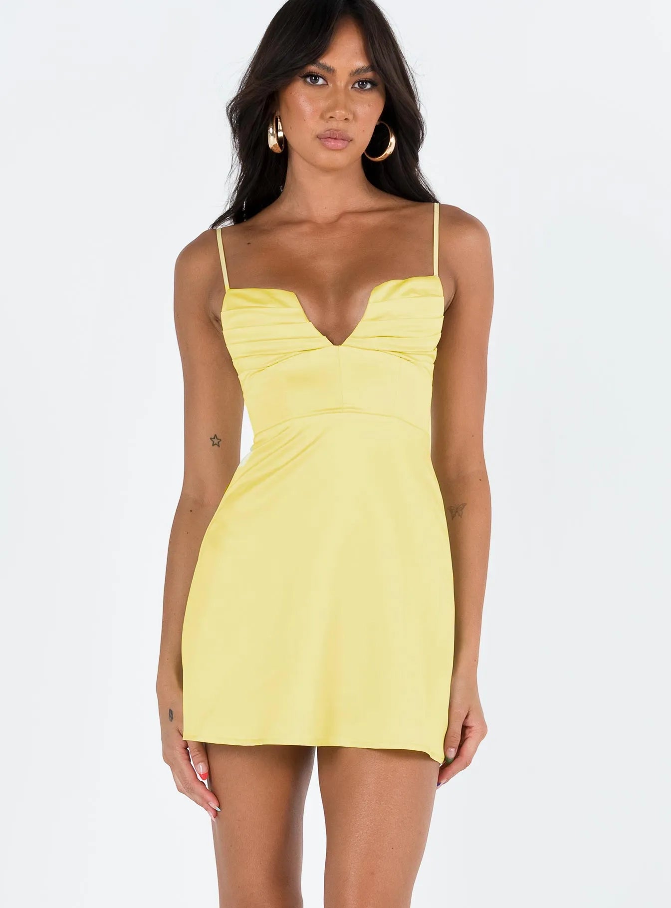 Stylish Yellow Satin Homecoming Dress Plunge V Neck Ruched Detail Spaghetti Straps for a Glamorous Dance Night Outfit