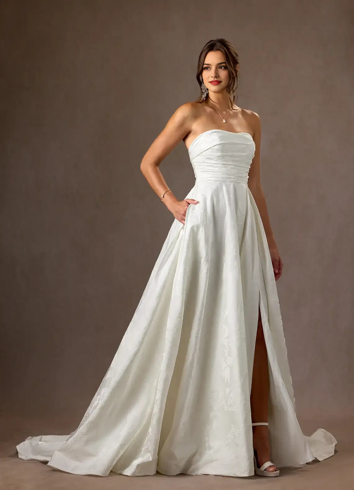 Trendy Wedding Dresses for Brides A-Line Strapless Floral Jacquard Neckline Flowy Ball Gown Silhouette Side Slit Functional Train for sale