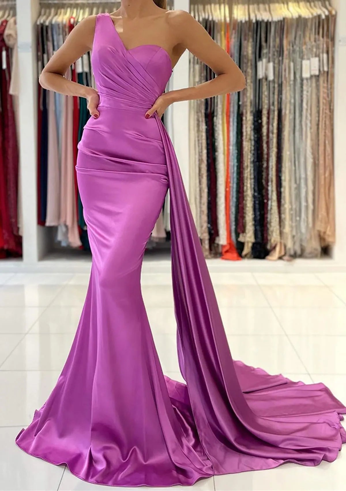 Trumpet/Mermaid One-Shoulder Sleeveless Sweep Train Satin Prom Dress With Pleated