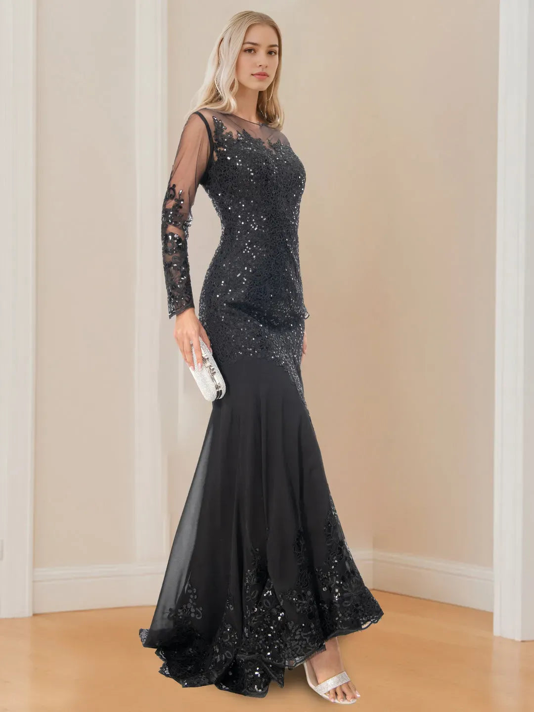 Trumpet Scoop Long Sleeves Mother of the Bride Dresses with Applique