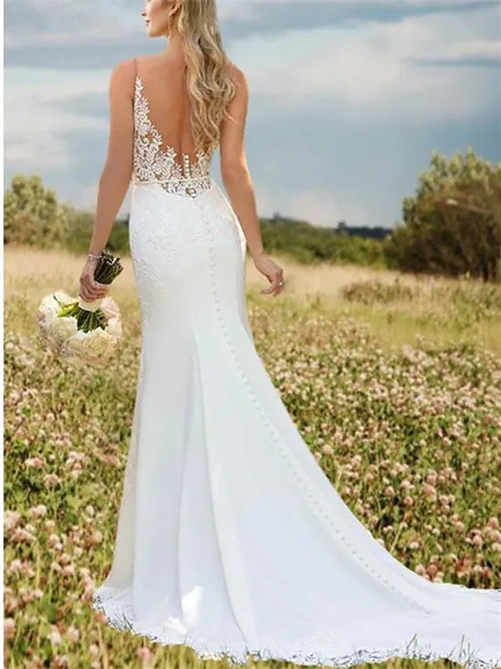 Trumpet V-Neck Sleeveless Wedding Dresses Court Train with Appliques