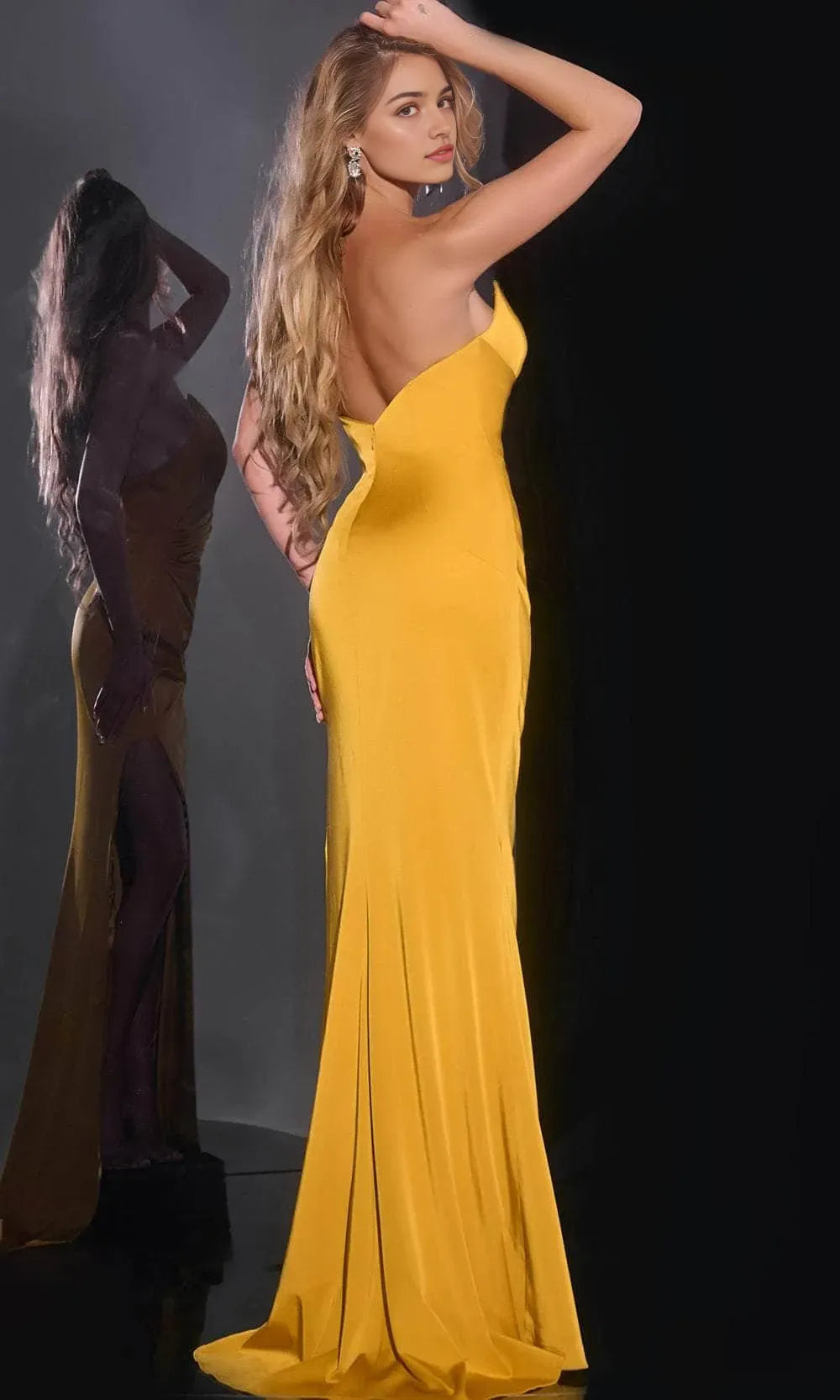 Vintage Glam Mustard Yellow Satin Strapless Mermaid Gown for Timeless Prom Elegance