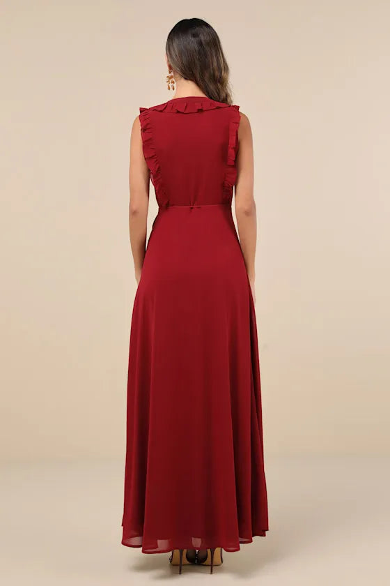 Vintage  Inspired Burgundy Chiffon Evening Gown with Ruffled V - Neck Tie -Waist Detail Maxi Skirt Timeless Charm for Retro Chic Events